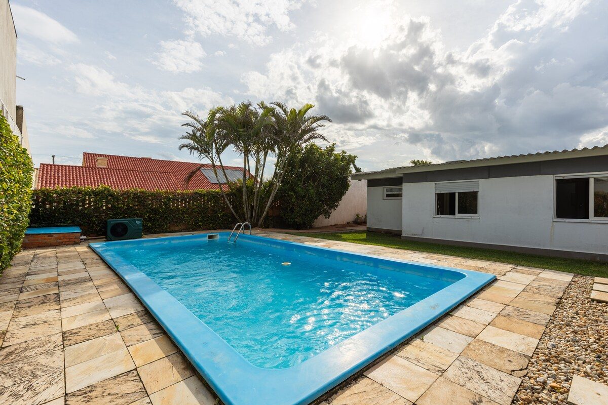 Casa com Piscina Aquecida em Atlântida — foto 45